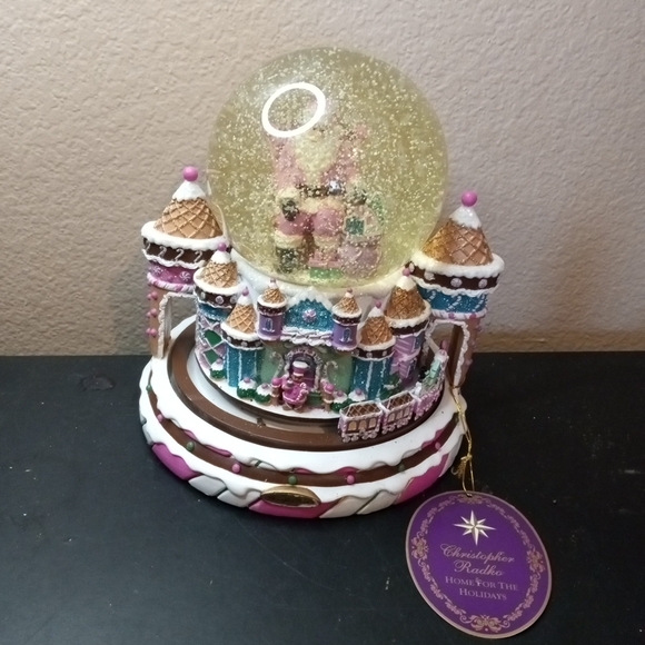 The NWT Christopher Radko Candy Castle Snowglobe - Picture 5 of 5